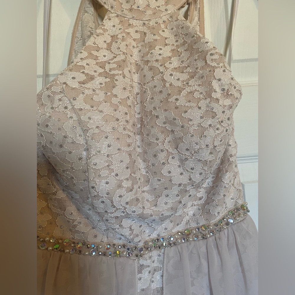 CREAM ROMPER DRESS - Picture 2 of 11